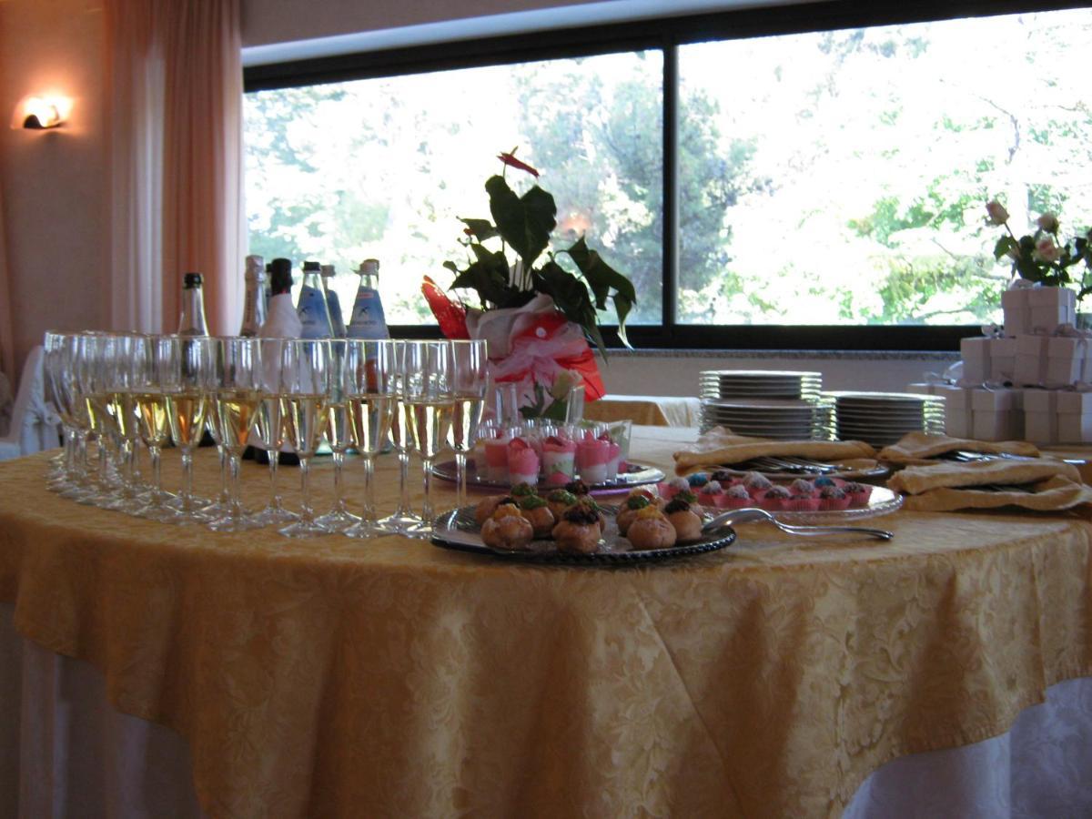 Hotel Du Parc Atri Kültér fotó
