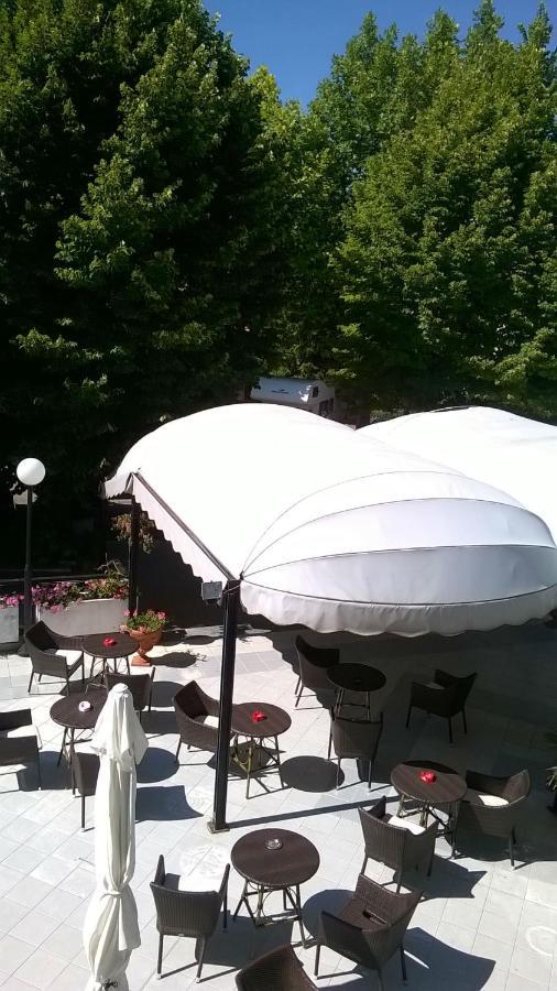 Hotel Du Parc Atri Kültér fotó