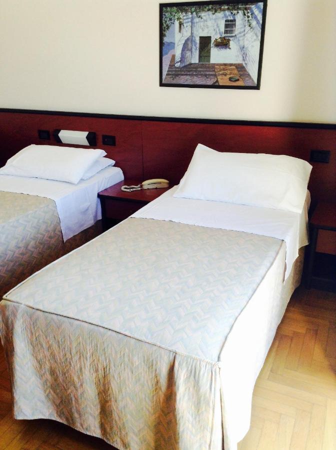 Hotel Du Parc Atri Kültér fotó