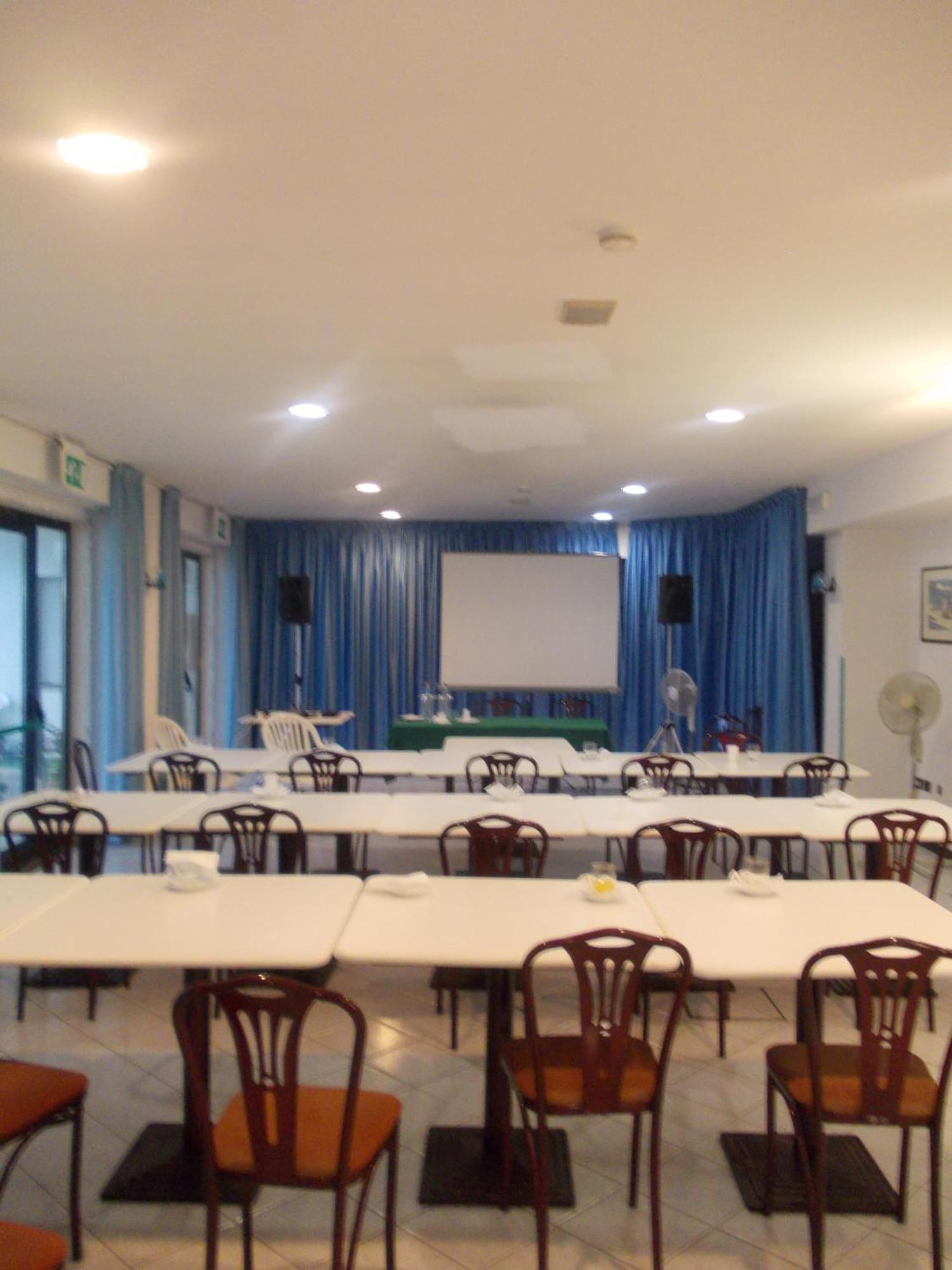 Hotel Du Parc Atri Kültér fotó